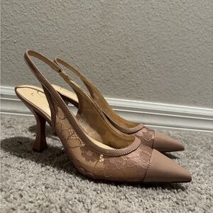 Jessica Simpson Nude Beige Slingback Pumps size 9.5